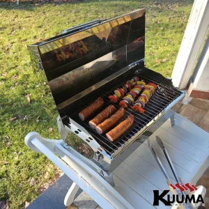 58138 kuuma gas grilling in garden