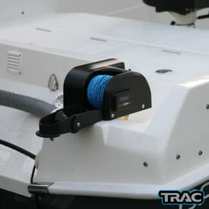 69000 trac anchor zone 20 installed on boat stern