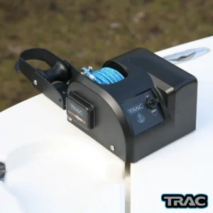 trac anchor zone 20 zamontowana na lodzi