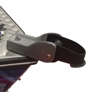 Rolka kotwiczna rkt30 kotwic river grzybek zamontowana na lodzi aluminiowej